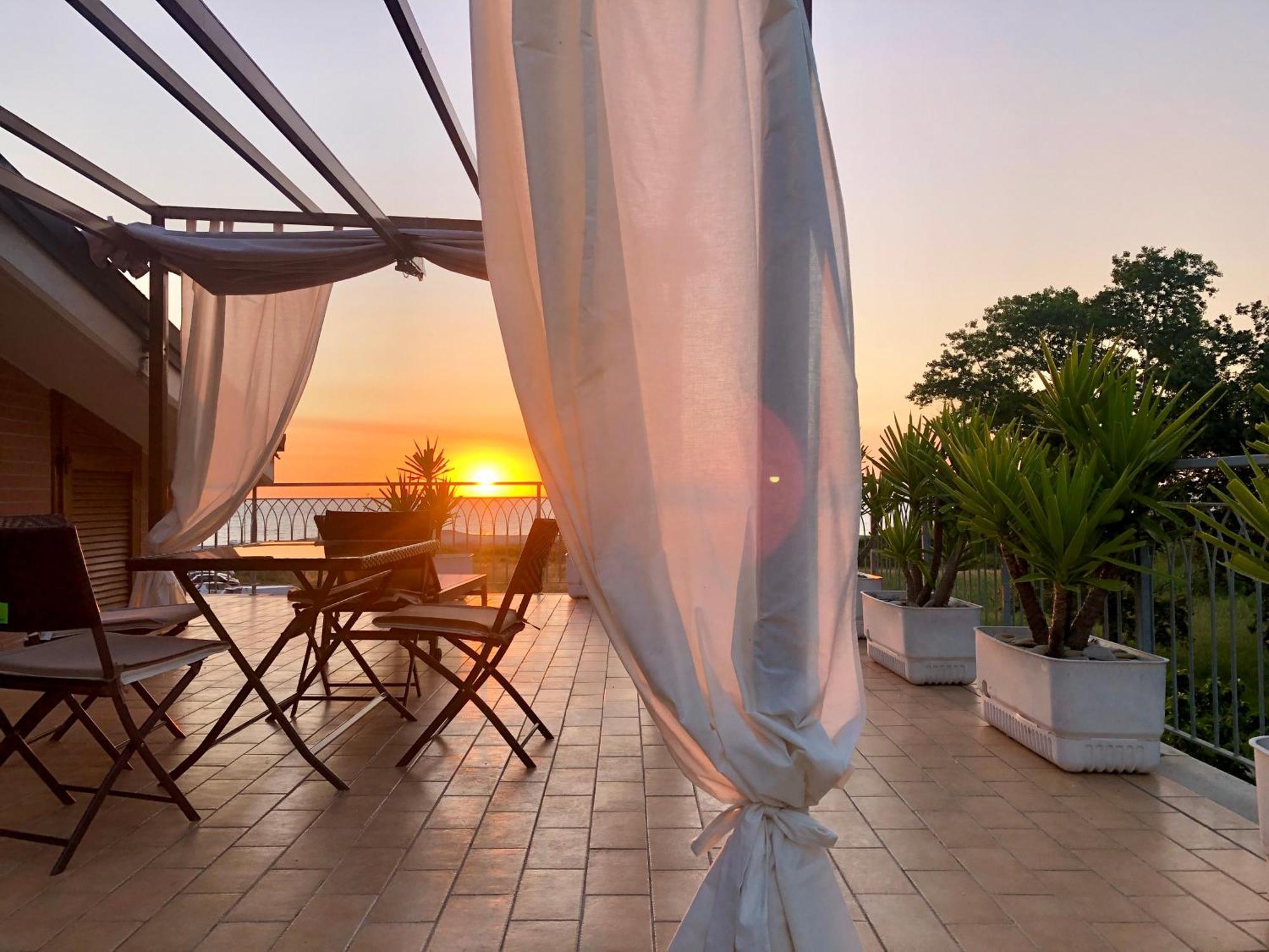 Marche Full Experience-Apartments Porto Sant'Elpidio Ngoại thất bức ảnh